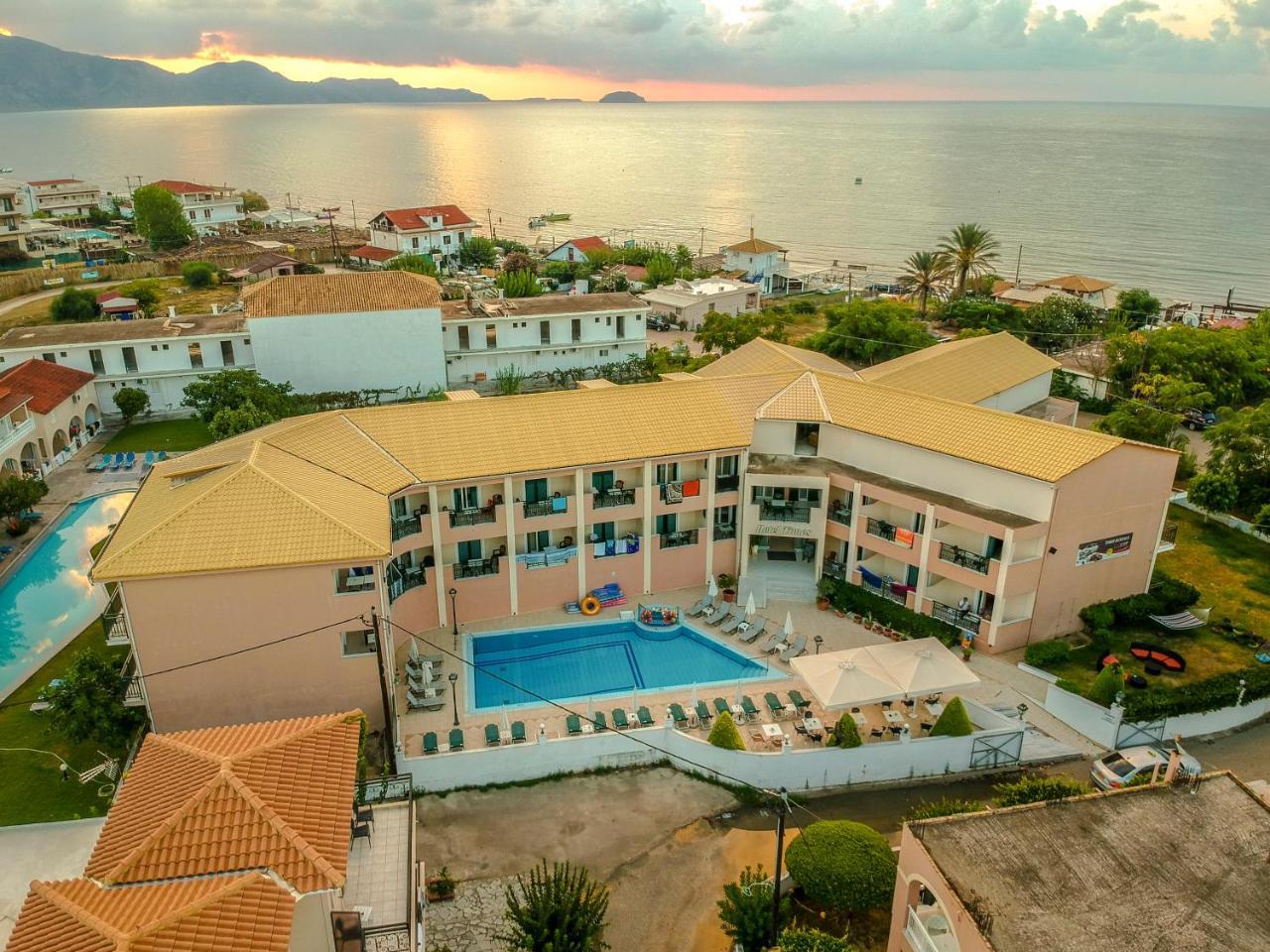 Timos Hotel Laganas Zewnętrze zdjęcie